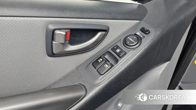 Hyundai The New Grand Starex id 3713729 из Кореи 8