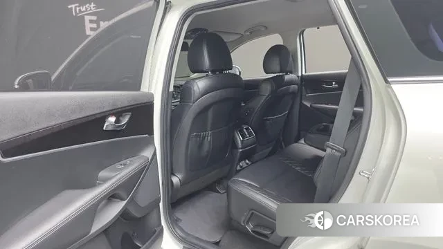 Kia The New Sorento id 3526147 из Кореи 8