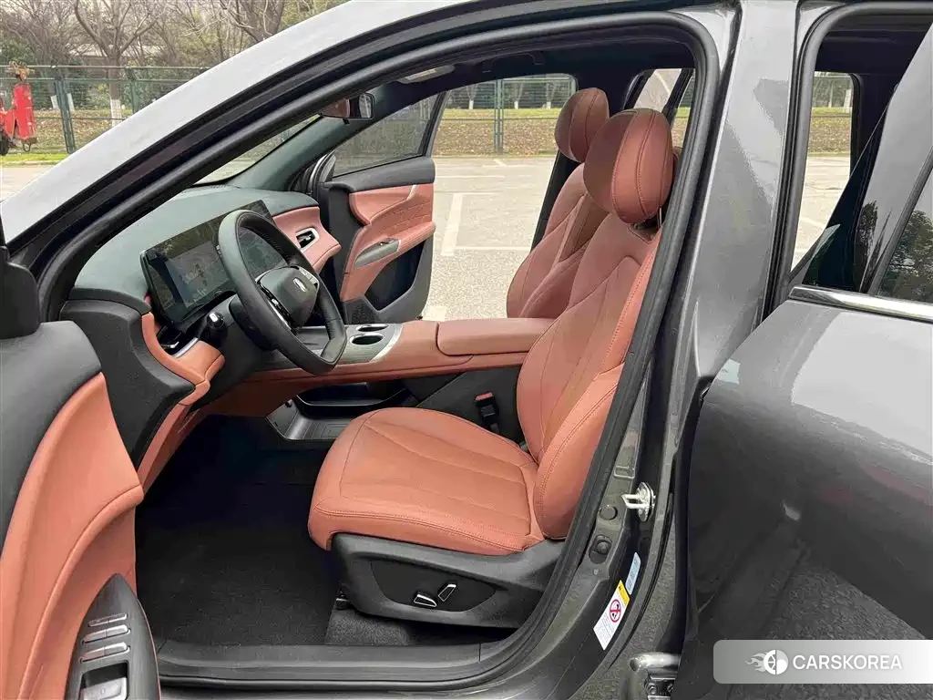 Chang'an Changan CS75PLUS id 4576627 из Китая 8