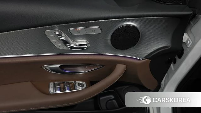 Mercedes-Benz E-Class W213 id 3844840 из Кореи 8