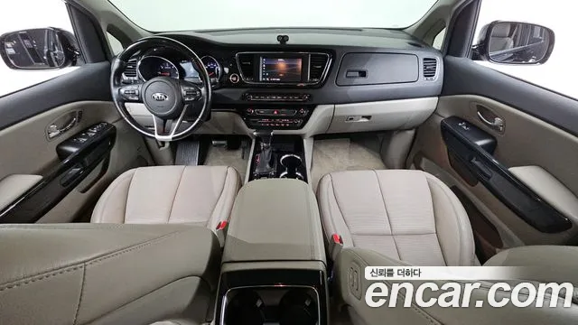 Kia The New Carnival id 2520503 из Кореи 8