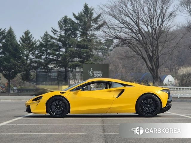 McLaren Artura id 3850703 из Кореи 8