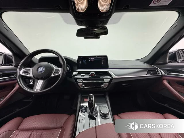 BMW 5 series PHEV id 4257244 из Китая 8