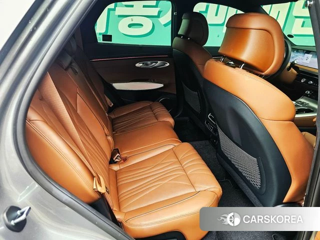 Genesis GV70 id 4354121 из Кореи 8