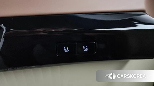 Hyundai Grandeur Hybrid (GN7) id 4584148 из Кореи 8