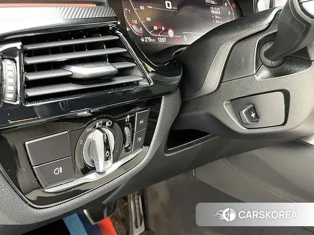 BMW M5 (F90) id 3012639 из Кореи 8