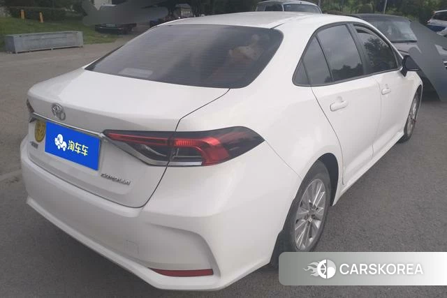 Toyota Corolla id 4300362 из Китая 8
