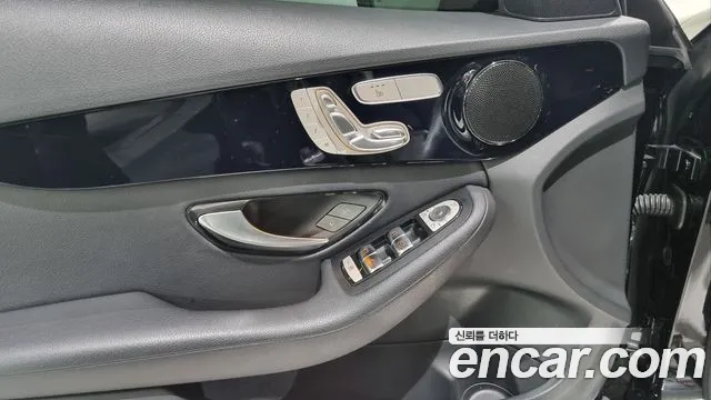 Mercedes-Benz C-Class W205 id 2710141 из Кореи 8