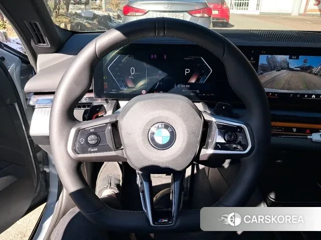 BMW 5 Series (G60) id 3451875 из Кореи 8