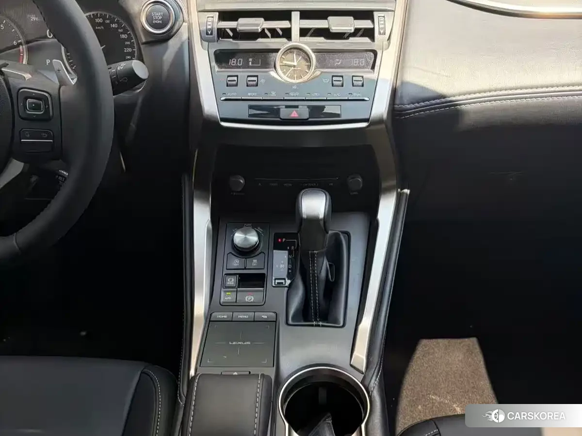 Lexus NX id 4685878 из Китая 8
