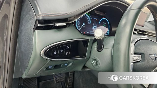 Genesis GV70 id 4625070 из Кореи 8