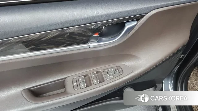 Hyundai Grandeur IG id 3000531 из Кореи 8