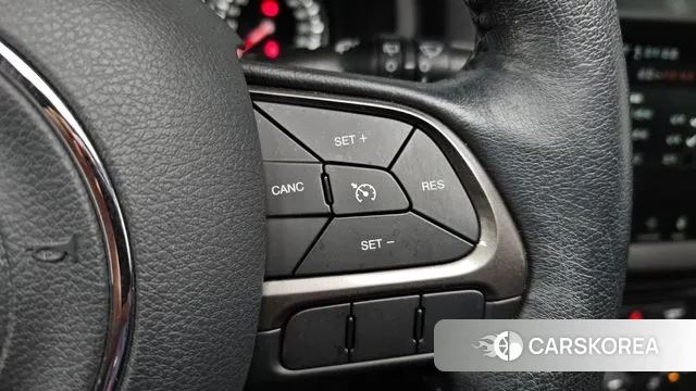 Jeep Renegade id 3601165 из Кореи 8