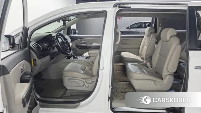 Kia The New Carnival id 3454988 из Кореи 8