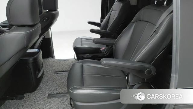 Hyundai Staria id 3910336 из Кореи 8