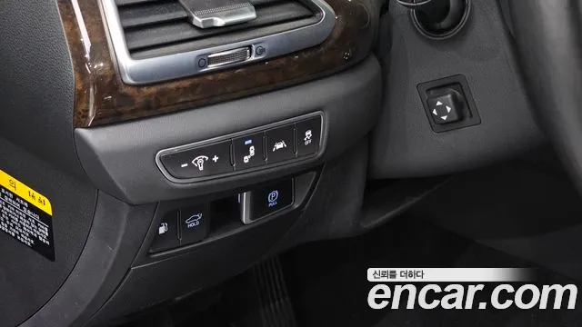 Genesis G90 id 2318365 из Кореи 8