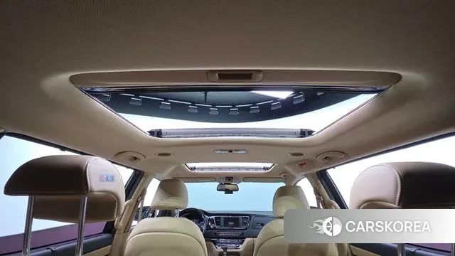 Kia The New Carnival id 3778976 из Кореи 8