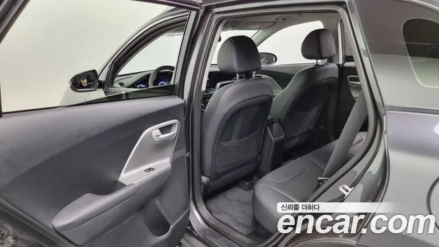 Kia The New Niro id 2812661 из Кореи 8