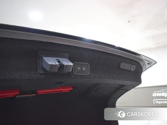 Audi A6 (C8) id 3519409 из Кореи 8