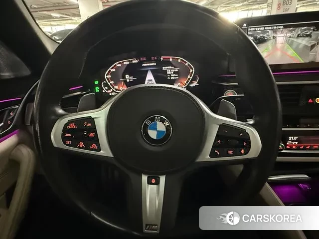 BMW 5 Series (G30) id 3411790 из Кореи 8