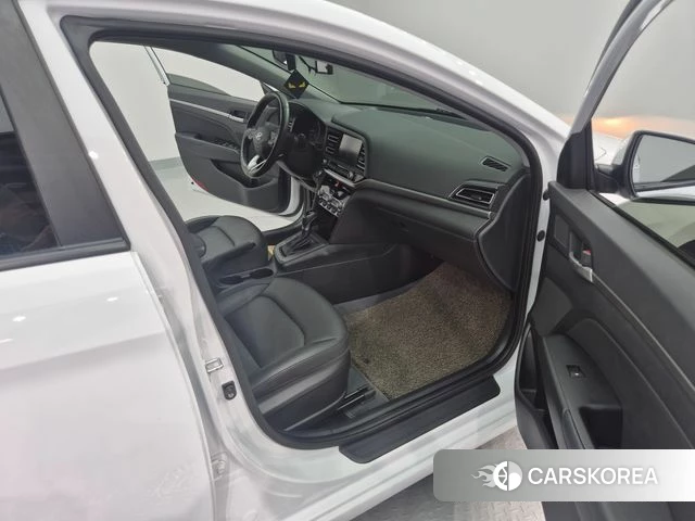 Hyundai The New Avante AD id 4638096 из Кореи 8