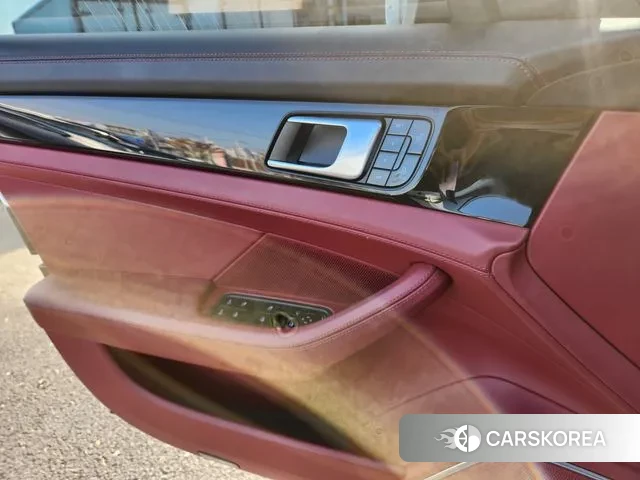 Porsche Panamera (971) id 3489913 из Кореи 8