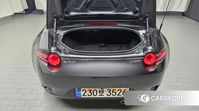 Mazda MX-5 MIATA id 4614306 из Кореи 8