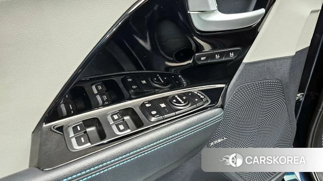 Kia Niro id 4285861 из Кореи 8