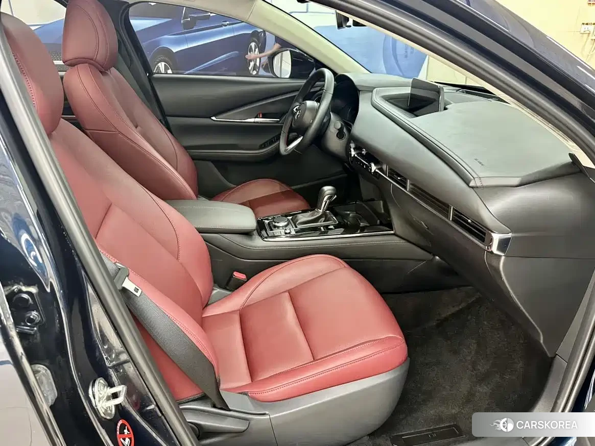 Mazda CX-30 id 4669436 из Китая 8