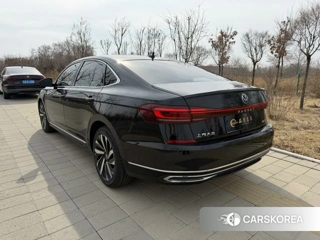 Volkswagen Passat id 4256035 из Китая 8