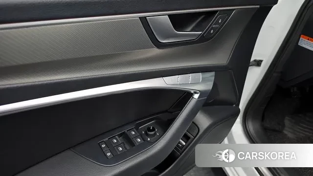 Audi A6 (C8) id 3232848 из Кореи 8