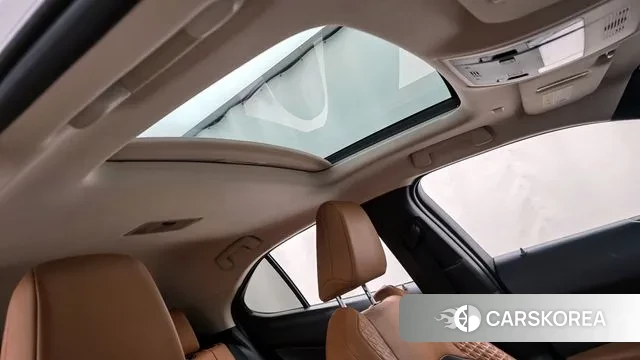 Lexus UX250h id 3626515 из Кореи 8