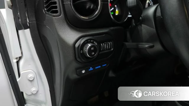 Jeep Wrangler (JL) id 4475354 из Кореи 8