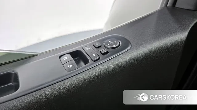 Hyundai Staria id 3011575 из Кореи 8