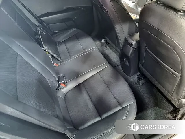 Kia Stonic id 2995751 из Кореи 8