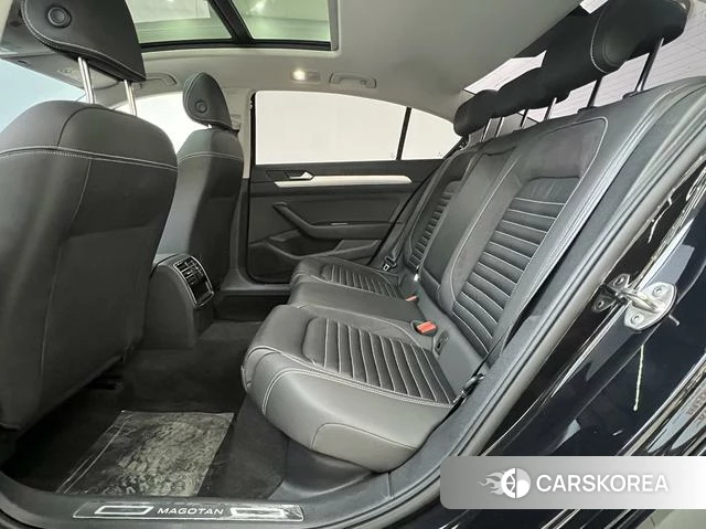 Volkswagen Magotan id 4278546 из Китая 8