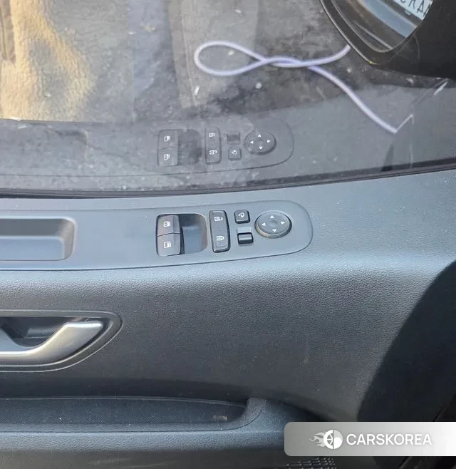 Hyundai Staria id 3348528 из Кореи 8