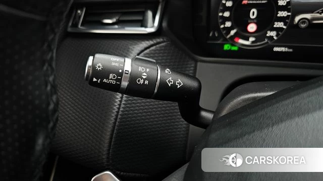 Land Rover Range Rover Velar id 4424480 из Кореи 8