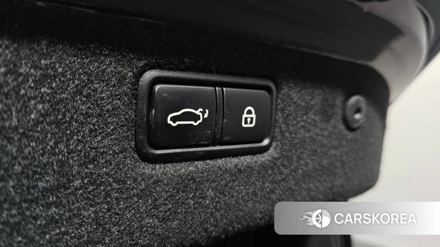 Genesis G70 id 3796073 из Кореи 8