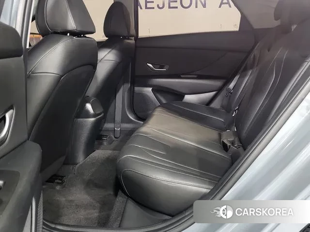 Hyundai Avante (CN7) id 3007555 из Кореи 8