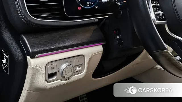 Mercedes-Benz GLS - Class X167 id 3453609 из Кореи 8