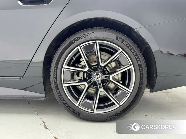 BMW i4 id 4256881 из Китая 8