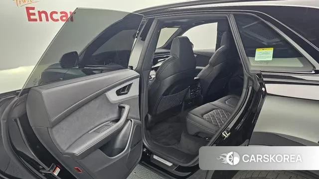 Audi Q8 (4M) id 2910106 из Кореи 8