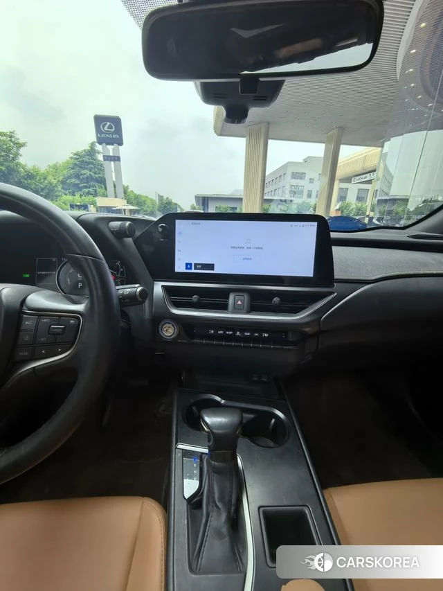 Lexus UX id 4262246 из Китая 8