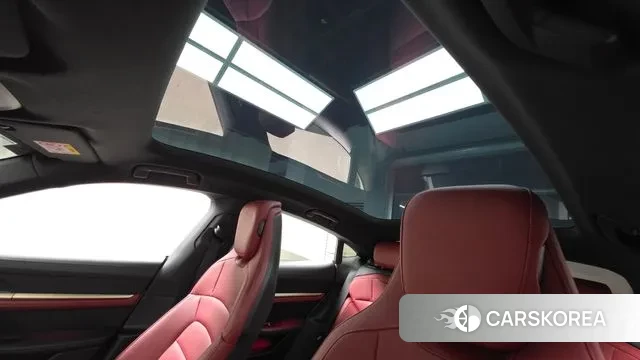 Porsche Taycan id 3442329 из Кореи 8