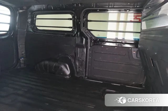 Hyundai The New Grand Starex id 3013654 из Кореи 8