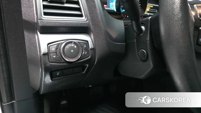 Ford Explorer id 3834951 из Кореи 8