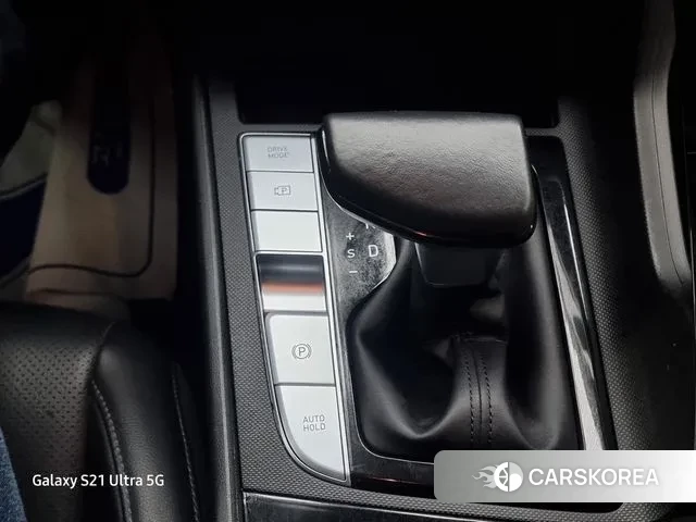 Hyundai Avante Hybrid (CN7) id 3261607 из Кореи 8