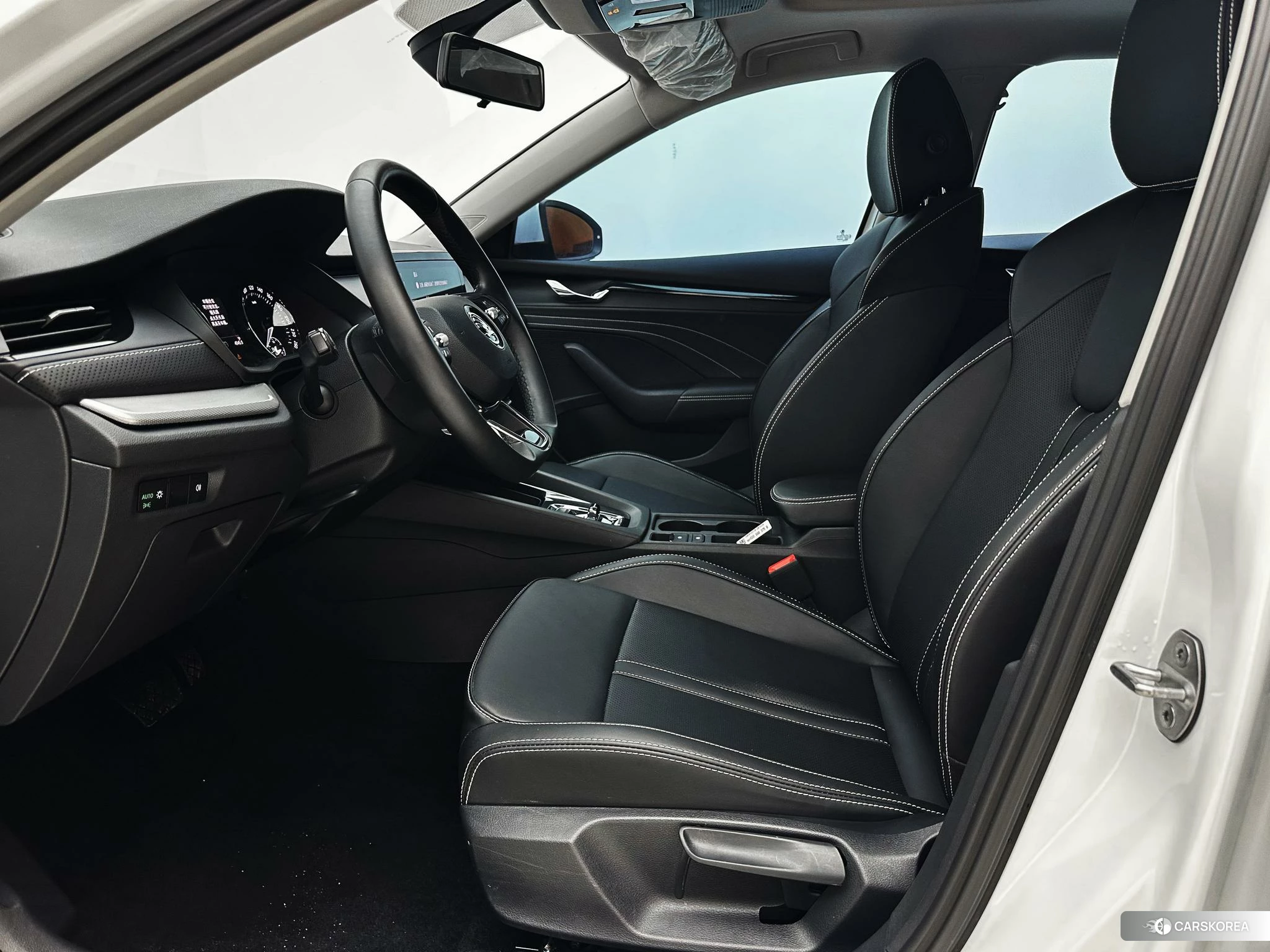 Skoda Octavia id 4473708 из Китая 8