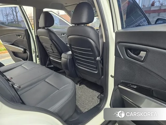 Ssangyong Tivoli Air id 3522914 из Кореи 8